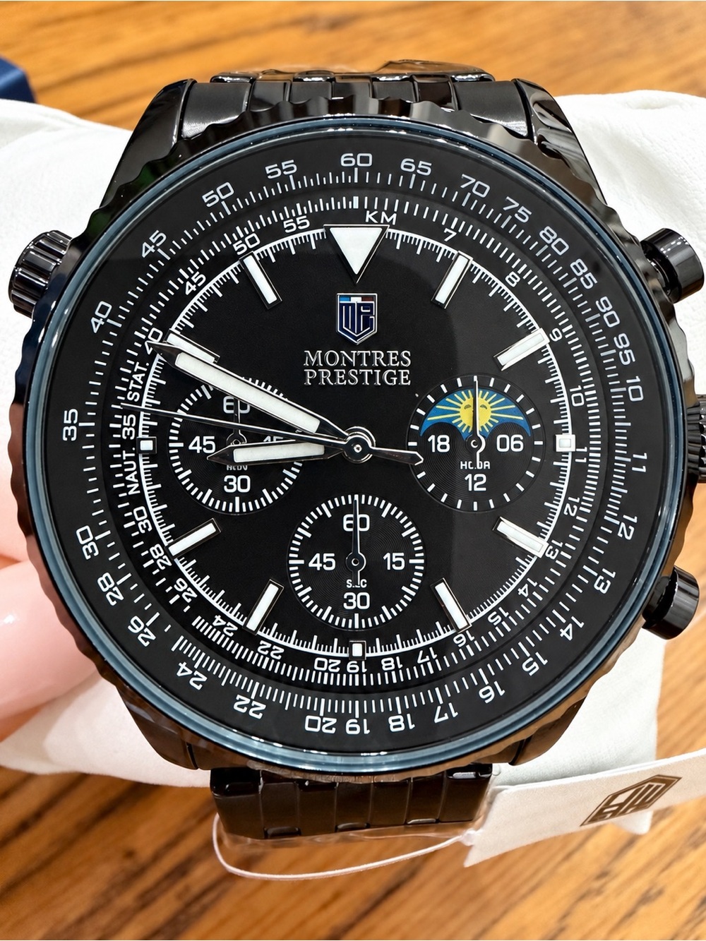 Invicta Montres Prestige Black on Black Chronograph Watch